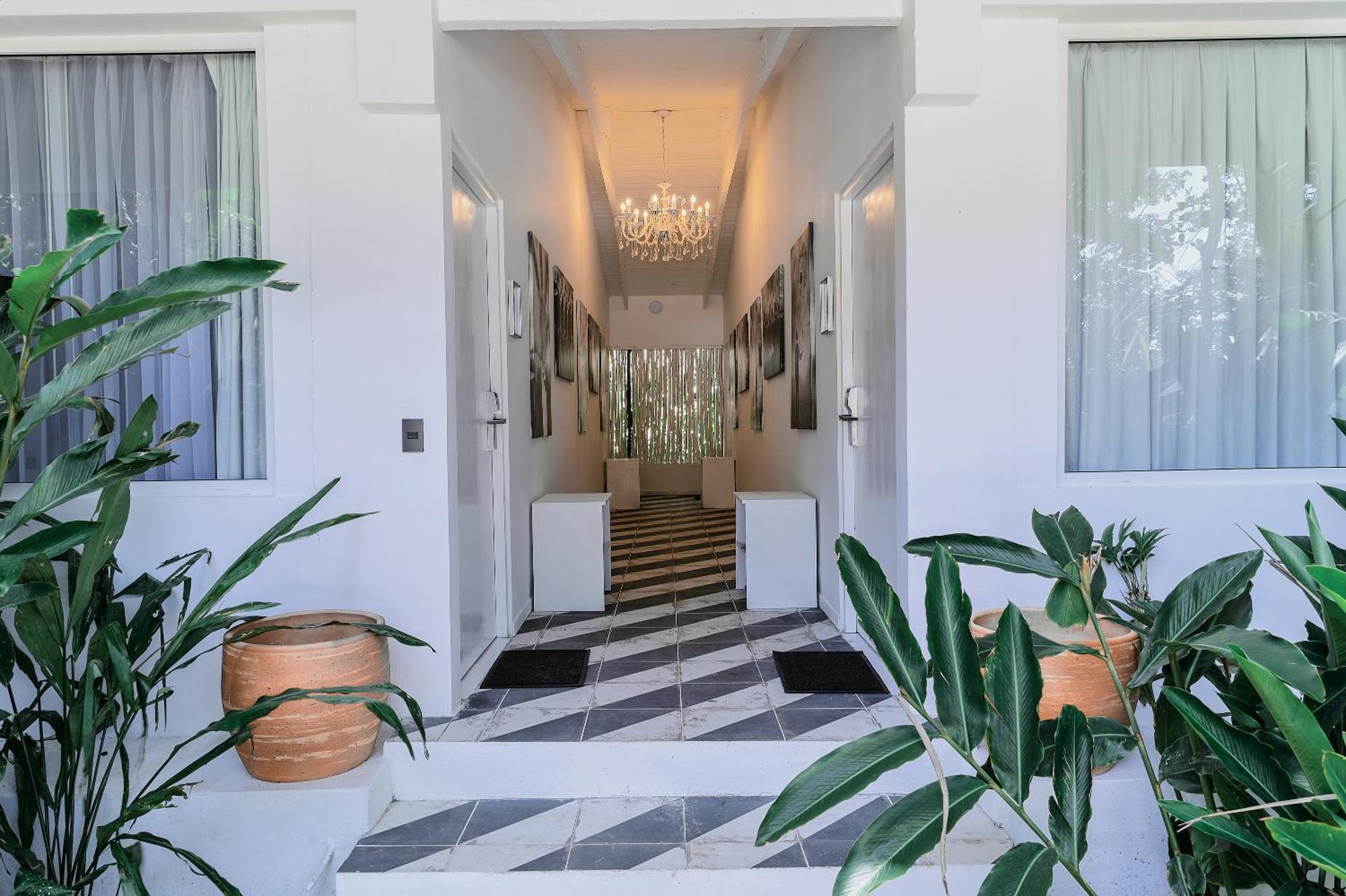 Le Cameleon Boutique Hotel Puerto Viejo de Talamanca Eksteriør bilde
