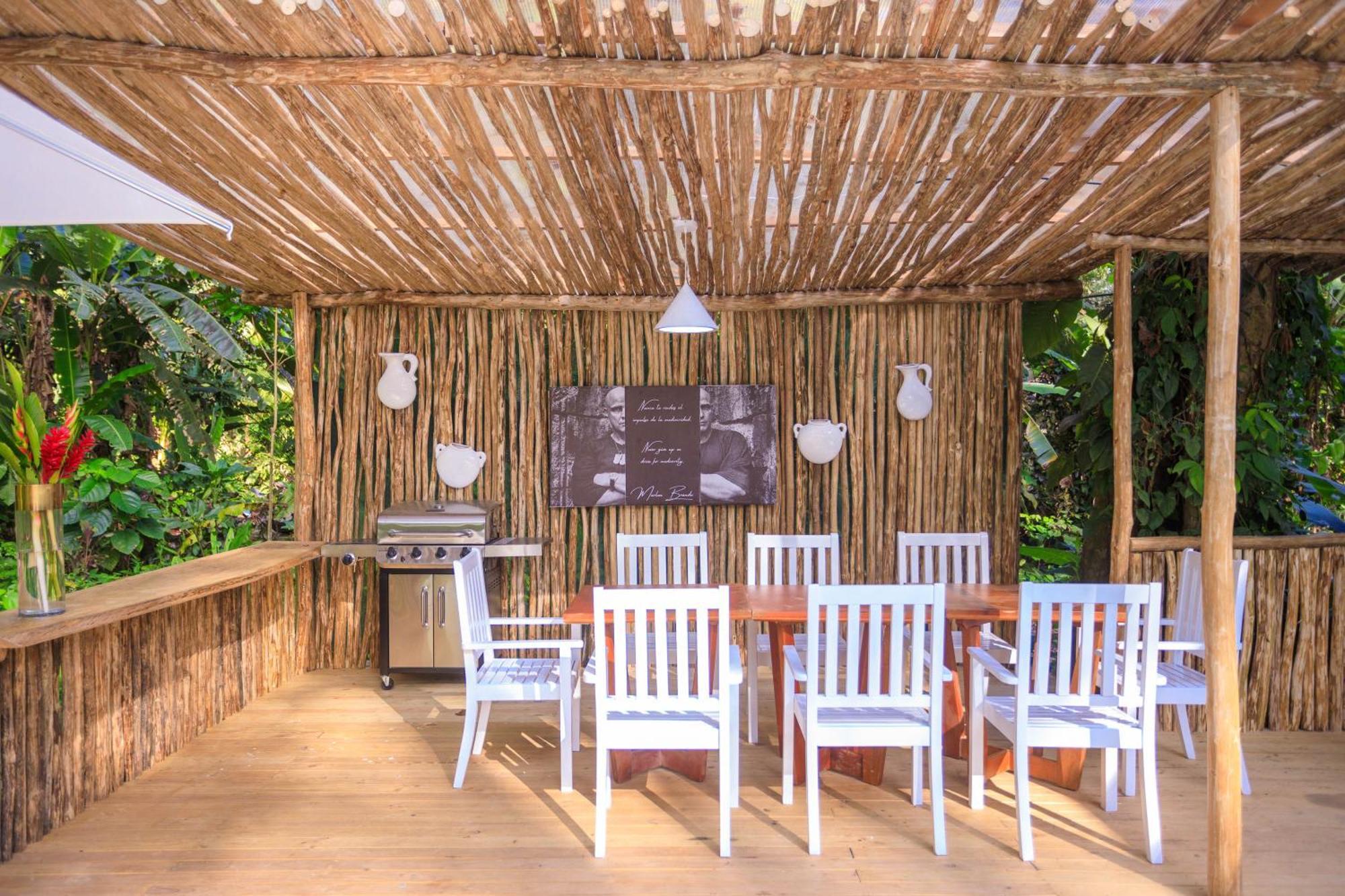 Le Cameleon Boutique Hotel Puerto Viejo de Talamanca Eksteriør bilde